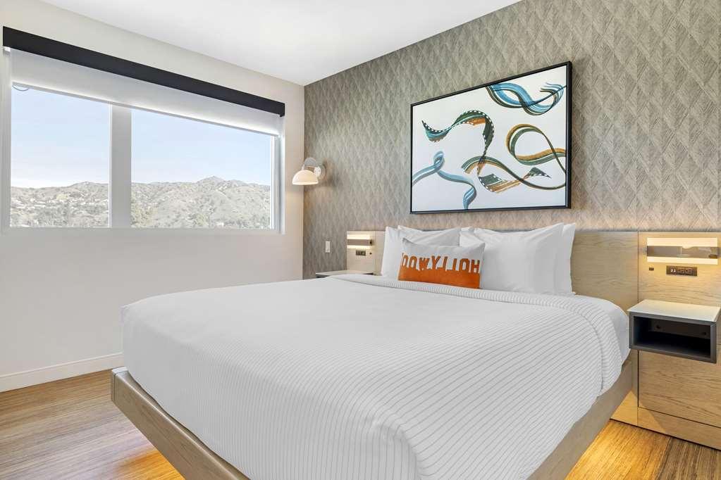 Cambria Hotel Burbank Airport Quarto foto