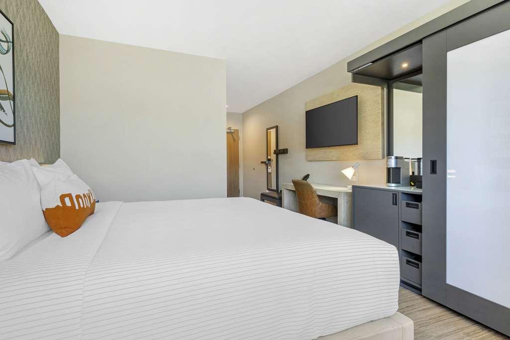 Cambria Hotel Burbank Airport Quarto foto
