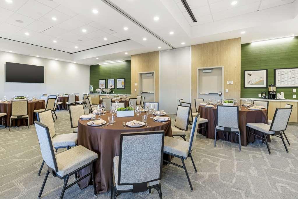 Cambria Hotel Burbank Airport Instalações foto